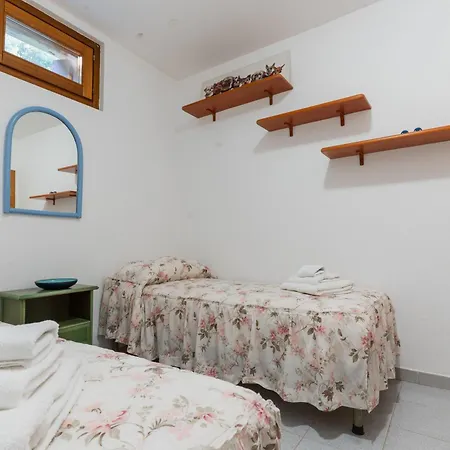 Nettuno-vista Tavolara Within Walking Distance Of The Sea * Olbia
