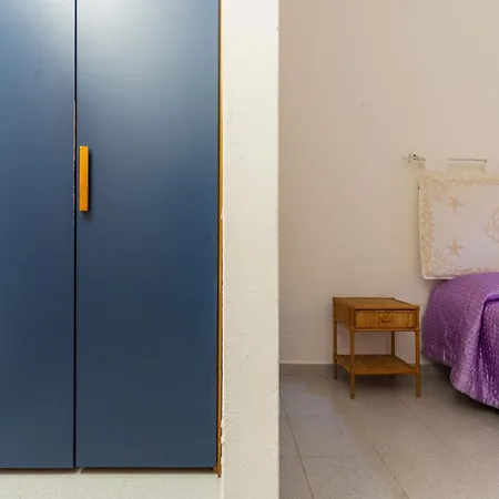 Casa vacanze Nettuno-vista Tavolara Within Walking Distance Of The Sea *